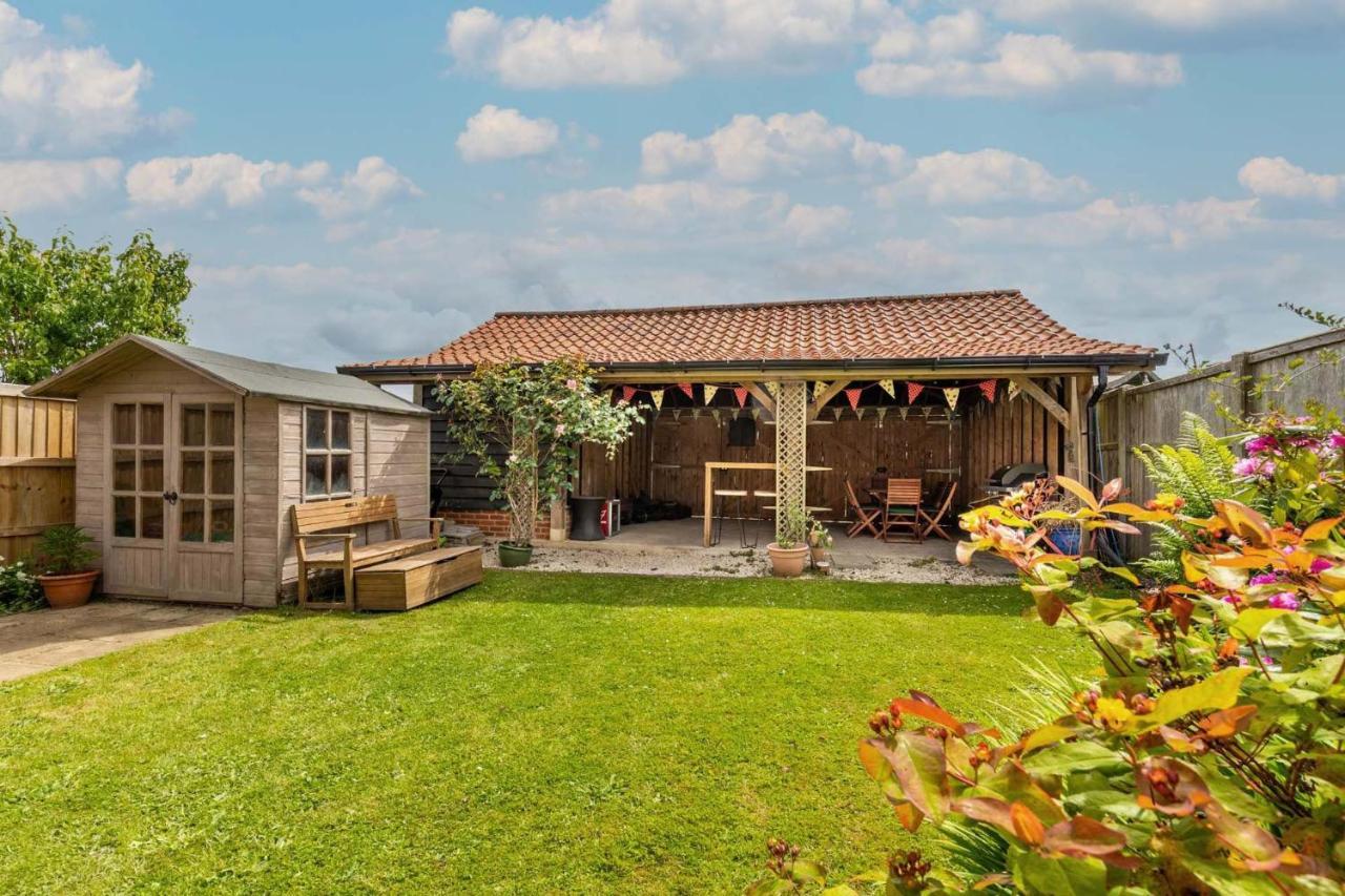 Host & Stay - Church Lane Cottage Filby Экстерьер фото